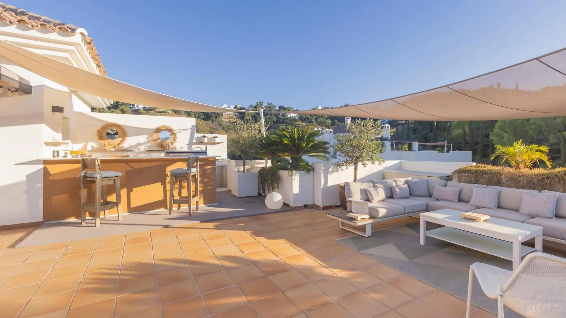 Penthouse Jacuzzi Huge Terrace 360View Bbq Apartment La Mairena
